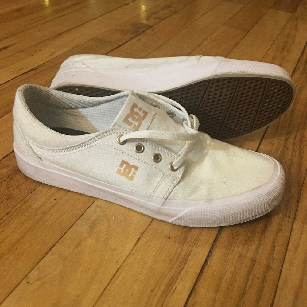 DC shoes